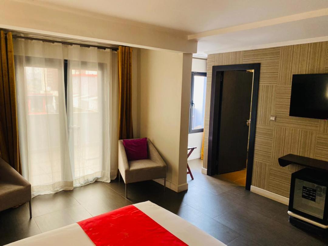 Boun'S Hotel Yaoundé 外观 照片