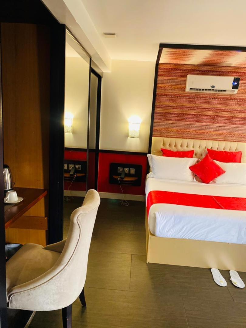 Boun'S Hotel Yaoundé 外观 照片